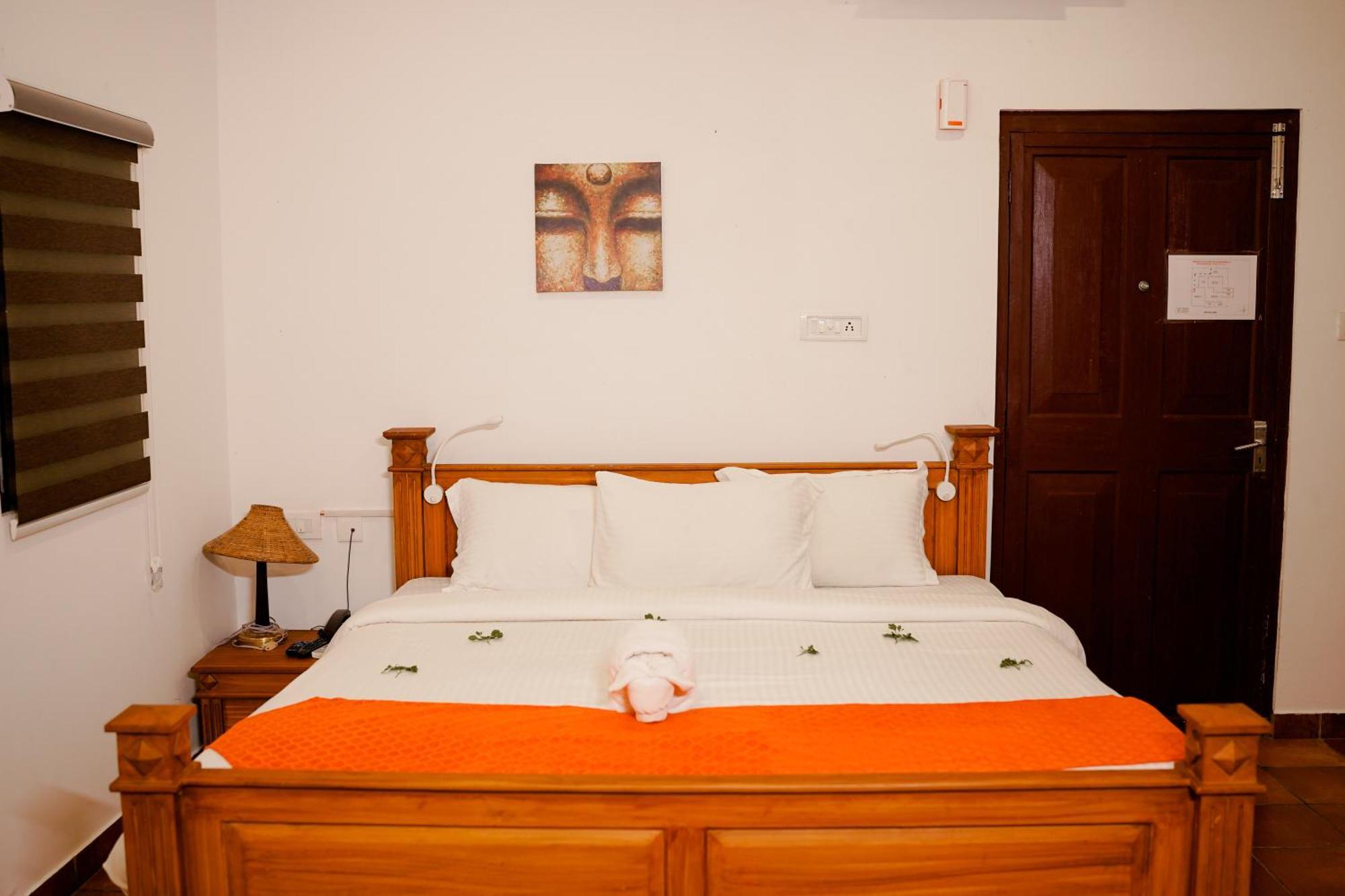 Marari Beach Palace Mararikulam Esterno foto