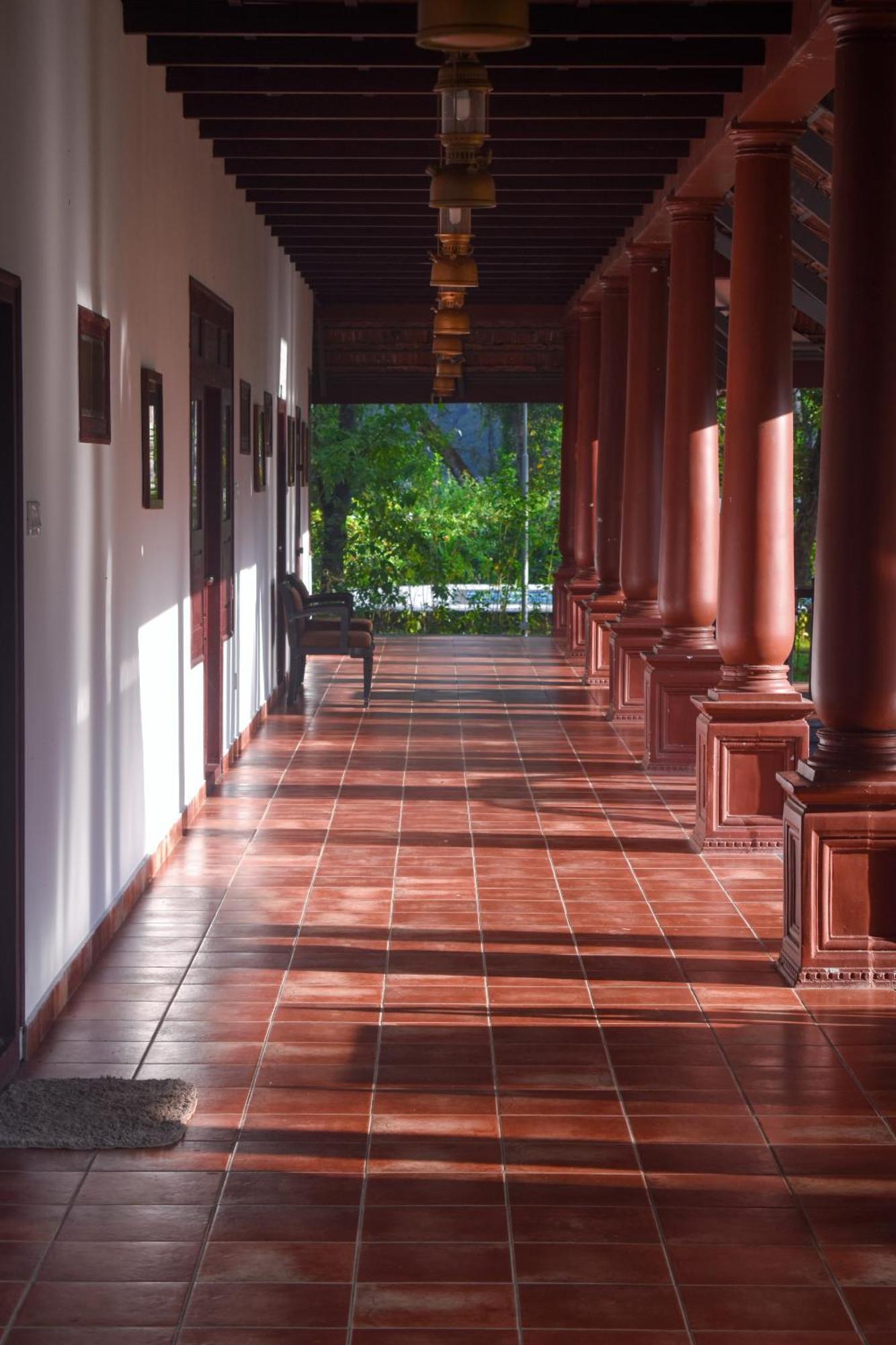 Marari Beach Palace Mararikulam Esterno foto